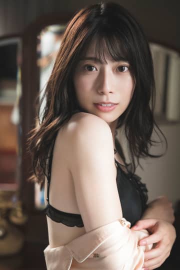 東村芽依 エロ