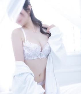 女性