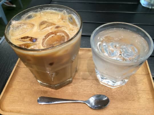 9 BAR HNLのコーヒー