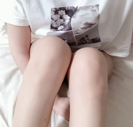 女性