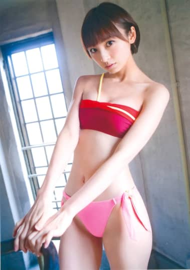 篠田麻里子 水着