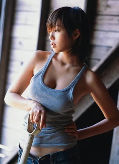 井上和香 おっぱい