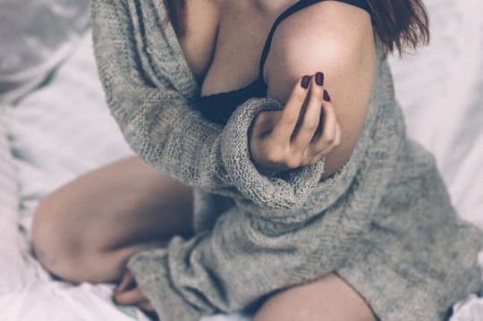 女性のヌード