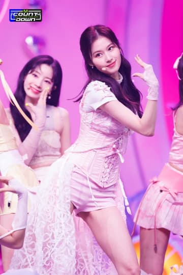 twice サナ エロ