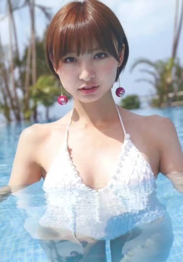 篠田麻里子 水着