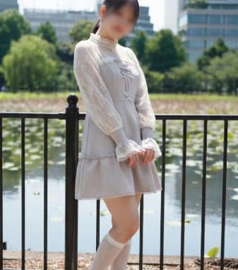 女性