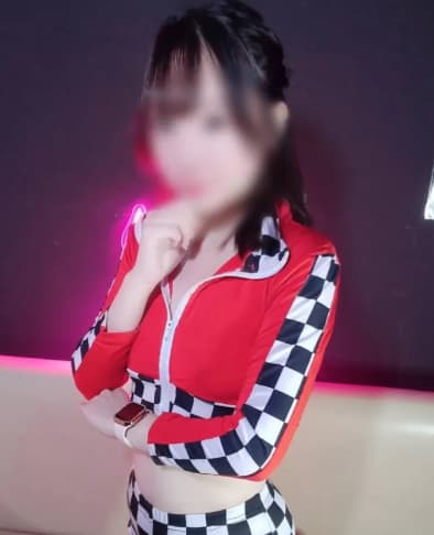 東京TRIPの女の子