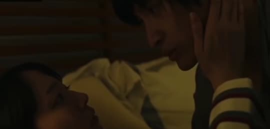 吉岡里帆