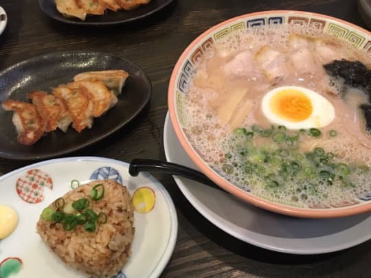 大砲ラーメン本店