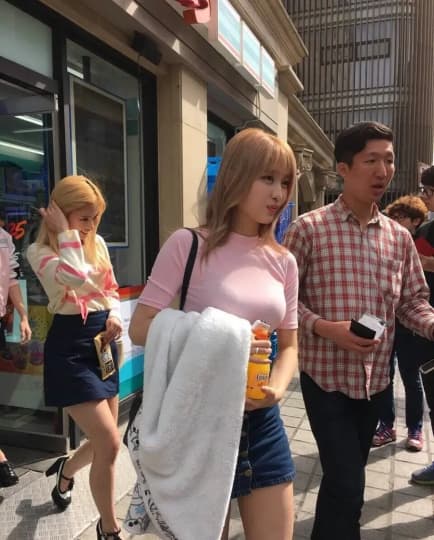 TWICE Momo(モモ) エロ