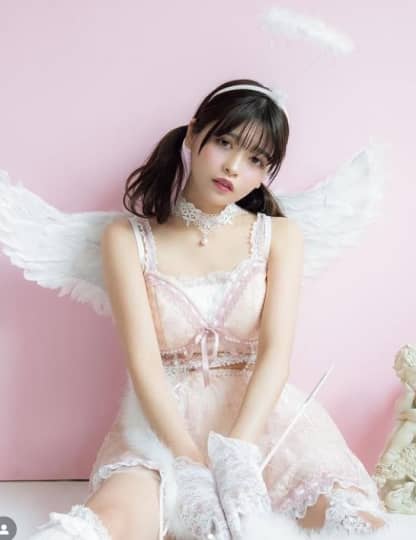 景井ひなのエロい乳首がエッチ