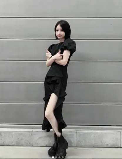 あのちゃん おっぱい