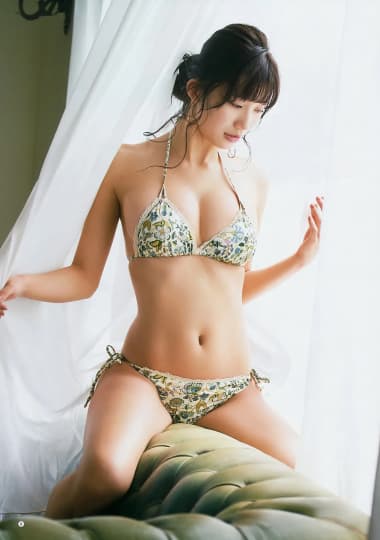 小倉優香 おっぱい