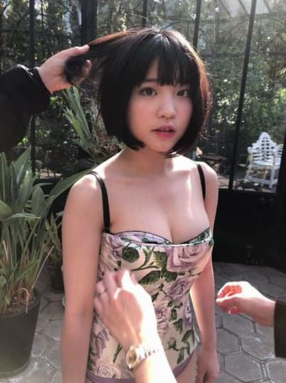 根本凪 エロ
