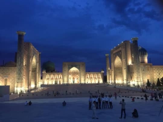 レギスタン広場　サマルカンド