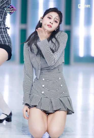 twice ツウィ エロ