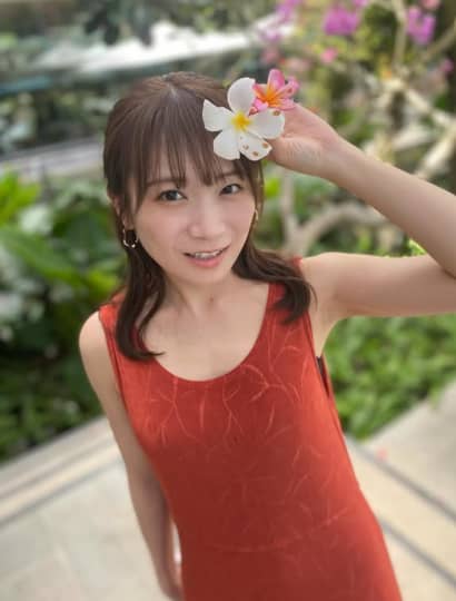 秋元真夏 おっぱい