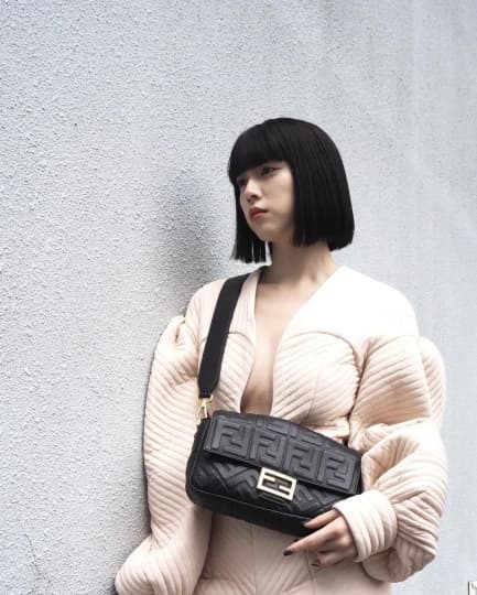 三吉彩花 エロ
