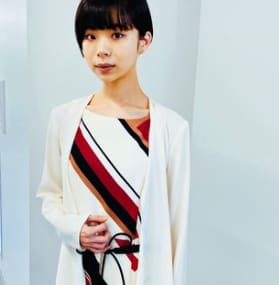 趣里