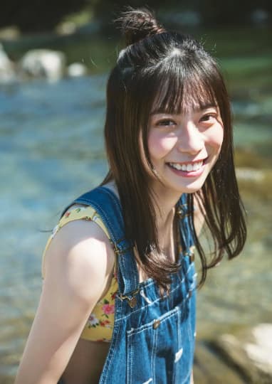 東村芽依 エロ