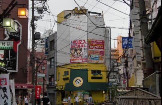 西宮・ネオン街