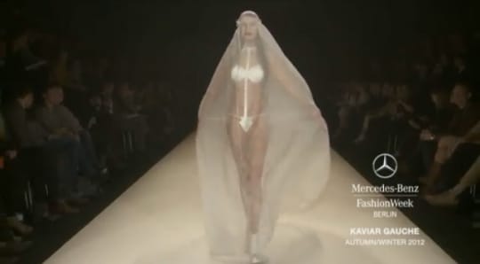 Australian Fashion Week公式YouTubeチャンネル
