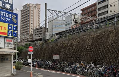 ハピネス東京 行き方