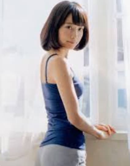 深川麻衣のエロいお尻にかぶりつきたくなる