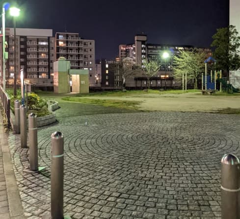 六軒屋公園