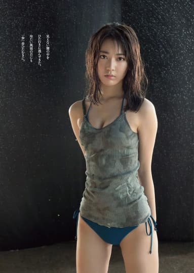 宮脇咲良 おっぱい