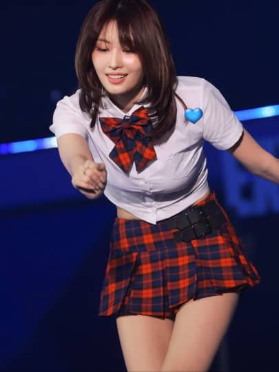 TWICE Momo(モモ) エロ