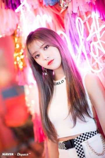 MOMOLAND(モモランド) 流出