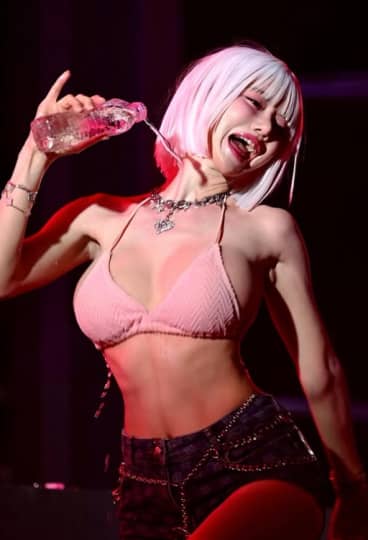 DJ SODA 乳首