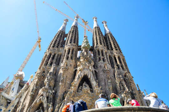 世界の絶景　サグラダ・ファミリア（スペイン）