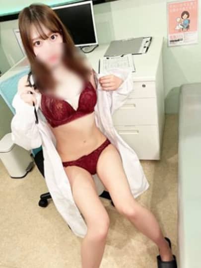 白い薔薇おすすめの女の子