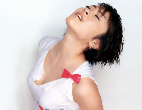 宇多田ヒカル　エロ