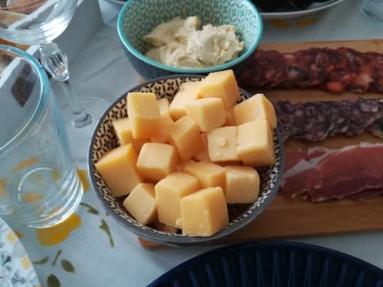 オランダの角切りチーズ