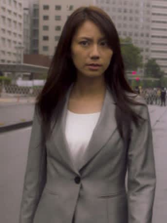 松下奈緒のエロいおっぱい(巨乳)画像