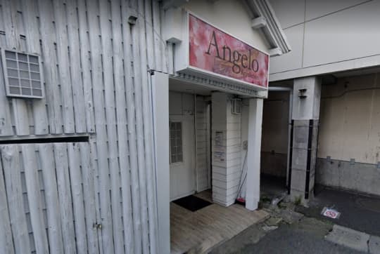 お店の前