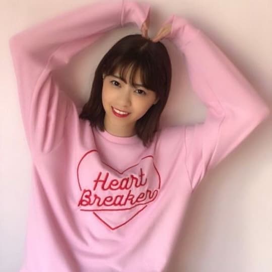 西野七瀬 おっぱい