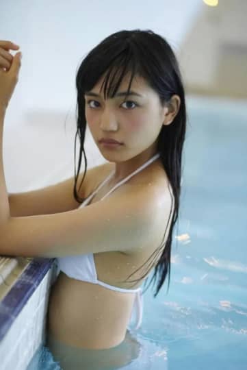 塗れたまま見つめてくる川口春香