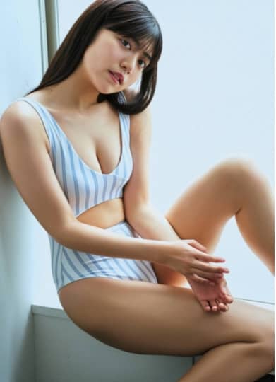 吉田莉桜 おっぱい