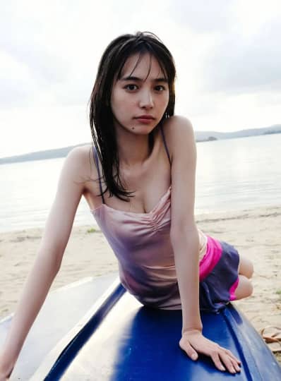 井桁弘恵 エロ