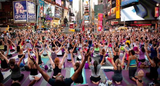 yoga_timessquare