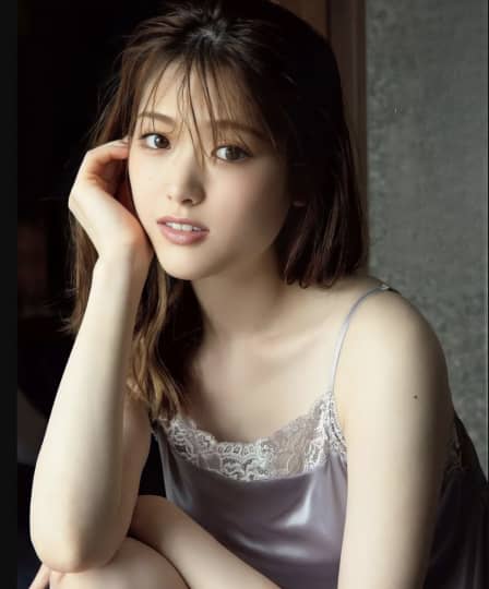 松村沙友理 おっぱい