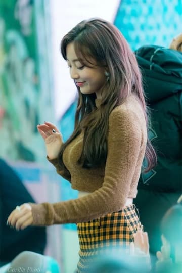 twice ジヒョ エロ