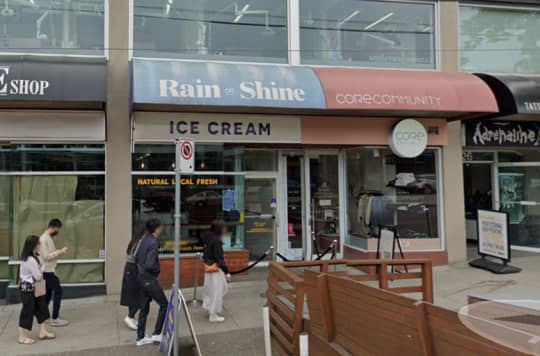 バンクーバーのキツラノのRain or Shine