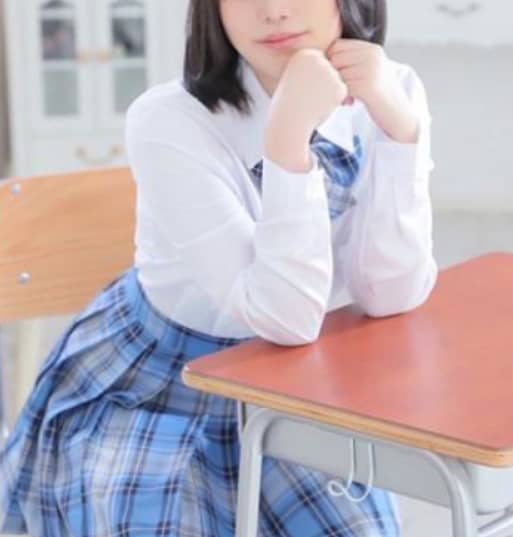 女性