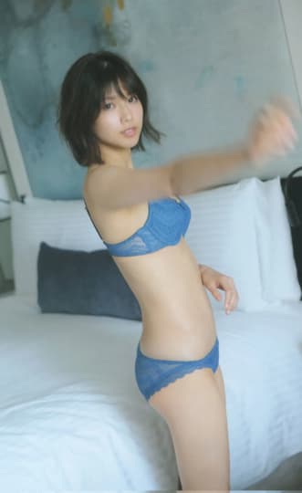 渡邉理佐 おっぱい