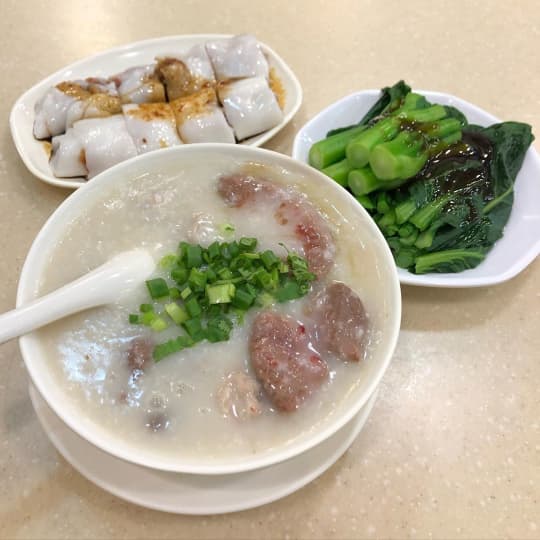 洪利粥店茶餐廳の粥